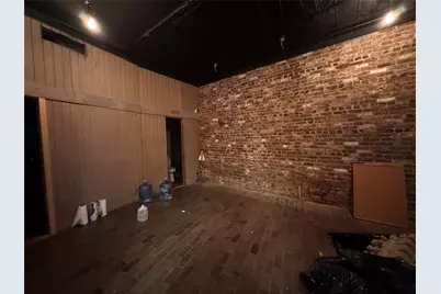 81-01 Furmanville Avenue, Middle Village, NY 11379 - Photo 4