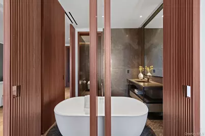 730 5th Avenue #17B, New York, NY 10019 - Photo 32