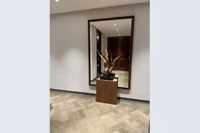 730 5th Avenue #17B, New York, NY 10019 - Photo 2