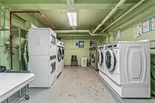 144-55 Melbourne Ave, Flushing, NY 11367 - Photo 18