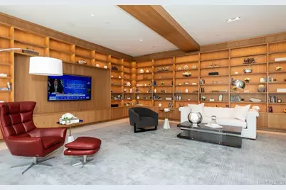 100 Garvies Point Road #1014, Glen Cove, NY 11542 - Photo 24