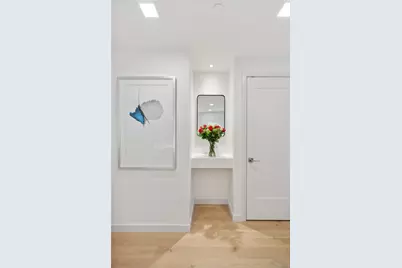 218 Middle Neck Road #302, Great Neck, NY 11021 - Photo 24