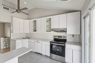 11 Dehan St, Smithtown, NY 11787 - Photo 10