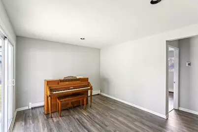 11 Dehan Street, Smithtown, NY 11787 - Photo 24