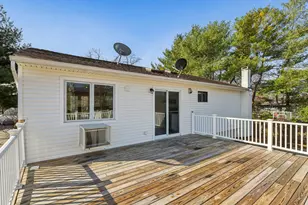 11 Dehan St, Smithtown, NY 11787 - Photo 36