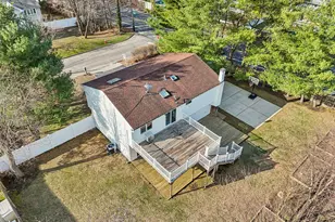 11 Dehan St, Smithtown, NY 11787 - Photo 50