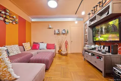 763 Ocean Parkway #4J, Brooklyn, NY 11230 - Photo 6