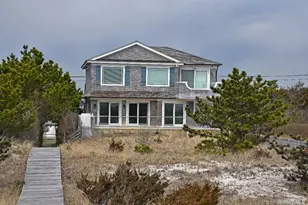 493 Dune Rd, Westhampton Beach, NY 11978 - Photo 2