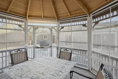 258 Church Lane, Aquebogue, NY 11931 - Photo 26