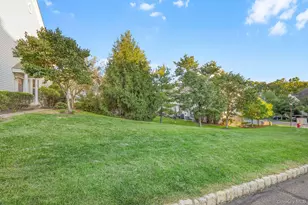 92 Barr Ln, Monroe, NY 10950 - Photo 2