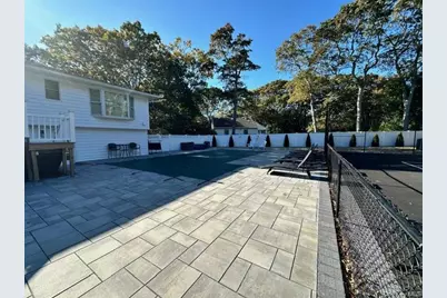 44 Eisenhower Drive, East Quogue, NY 11942 - Photo 26