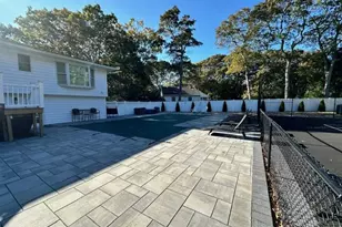 44 Eisenhower Dr, East Quogue, NY 11942 - Photo 26