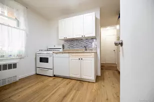 245 Rumsey Rd, Yonkers, NY 10701 - Photo 4