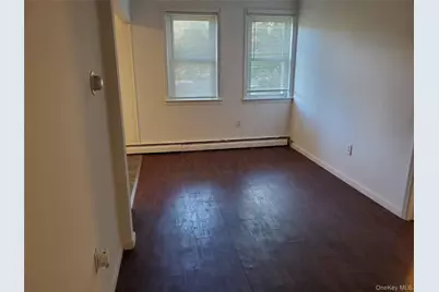 10 Sally Lane, Ridge, NY 11961 - Photo 4