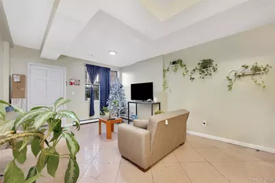 14-26 30 Drive, Astoria, NY 11102 - Photo 2