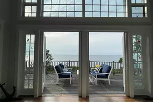 580 Lloyds Ln, Mattituck, NY 11952 - Photo 4