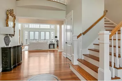 580 Lloyds Lane, Mattituck, NY 11952 - Photo 6