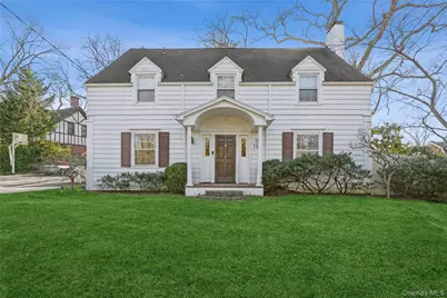 180 Longwood Crossing, Lawrence, NY 11559 - Photo 1