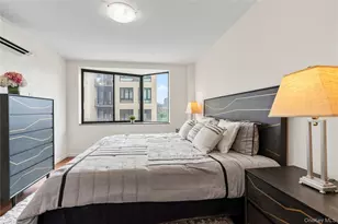 136-46 41st Ave, Flushing, NY 11355 - Photo 14