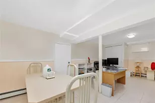 258-15 83rd Ave, Glen Oaks, NY 11004 - Photo 18