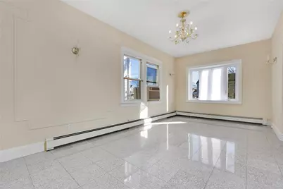 258-15 83rd Avenue, Glen Oaks, NY 11004 - Photo 6