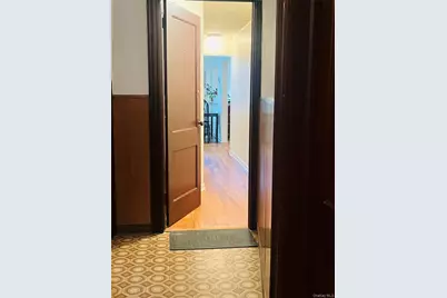 62-18 60 Drive, Maspeth, NY 11378 - Photo 4
