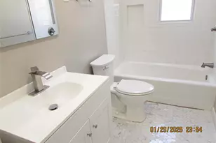 156 Candlewood Dr, Yonkers, NY 10710 - Photo 12