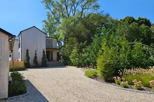 599 Peconic Bay Blvd, Jamesport, NY 11947 - Photo 48