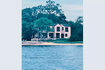 599 Peconic Bay Boulevard, Jamesport, NY 11947 - Photo 8