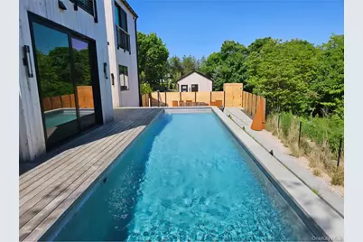 599 Peconic Bay Boulevard, Jamesport, NY 11947 - Photo 4