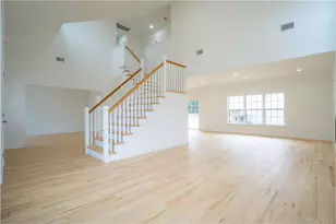 157 Gull Dip Rd, Ridge, NY 11961 - Photo 8