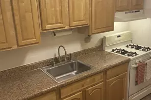 2385 Barker Ave, Bronx, NY 10467 - Photo 4