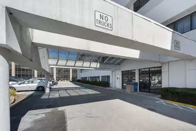 970 N Broadway #208, Yonkers, NY 10701 - Photo 4