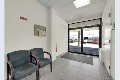 970 N Broadway #208, Yonkers, NY 10701 - Photo 28