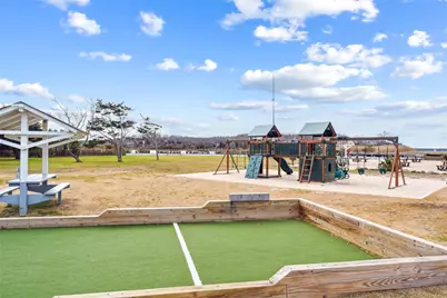 34 Underwood Drive, East Hampton, NY 11937 - Photo 1