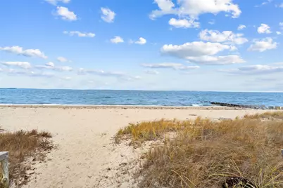 34 Underwood Drive, East Hampton, NY 11937 - Photo 2