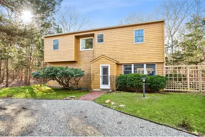 34 Underwood Drive, East Hampton, NY 11937 - Photo 6