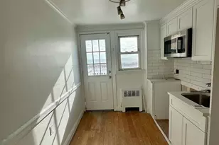 658 W Broadway, Long Beach, NY 11561 - Photo 2