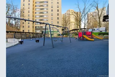 4 Fordham Hill Oval #8G, Bronx, NY 10468 - Photo 20