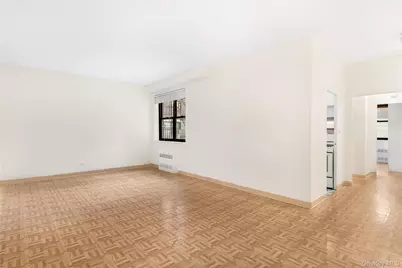 4489 Broadway #2E, New York, NY 10040 - Photo 6