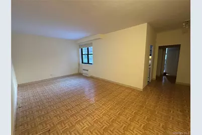 4489 Broadway #2E, New York, NY 10040 - Photo 2