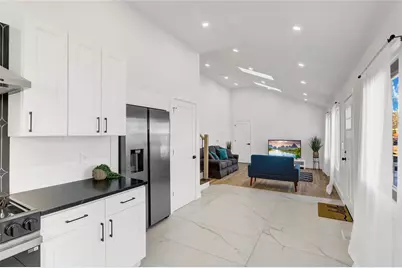 153 New York Avenue, Westbury, NY 11590 - Photo 10