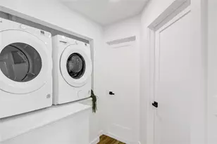 153 New York Ave, Westbury, NY 11590 - Photo 20