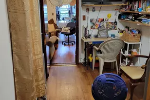 18-58 Cornelia St, Ridgewood, NY 11385 - Photo 16