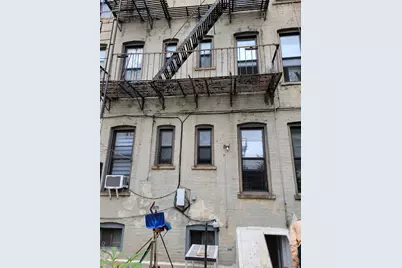 18-58 Cornelia Street, Ridgewood, NY 11385 - Photo 4