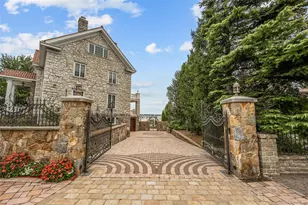 3407 Country Club Rd, Bronx, NY 10465 - Photo 6