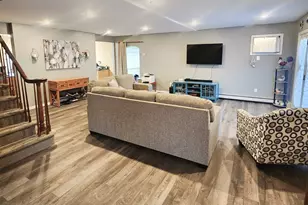 83 Hardy Ln, Westbury, NY 11590 - Photo 8