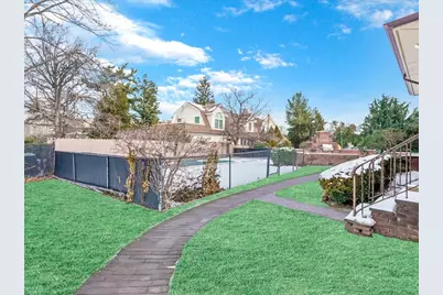 215-31 26 Avenue, Bayside, NY 11360 - Photo 32