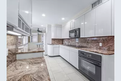 215-31 26 Avenue, Bayside, NY 11360 - Photo 14