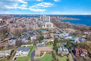 215-31 26th Ave, Bayside, NY 11360 - Photo 36